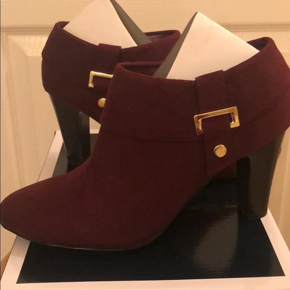 Karen Scott Shoes - ❤️ $⬇️NIB Burgundy Suede Booties ❤️
